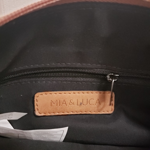 Mia & Luca | Brown Faux Leather Crossbody Purse - Picture 4 of 8